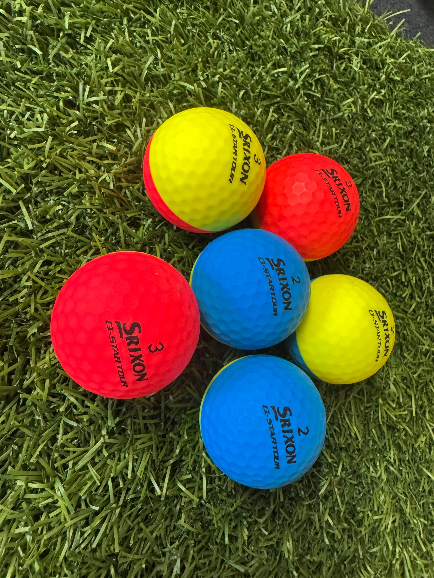 Srixon Q Star Tour Matte Divide Mix